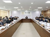 선거 때문에 '의회 패싱'..