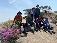 황매산 모산재 암릉길에서..