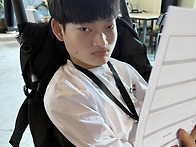 하은, 가족 26-..