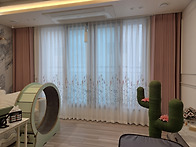 YG타운, 고양이가 사는 예..