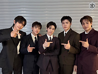 엑소 위버스 #2026.05...
