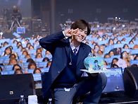 수호 내년에도 한 번 더 ..