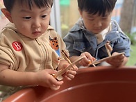 곰돌이배 띄우기/나뭇잎줍..