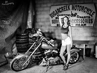 HARLEY CHICK