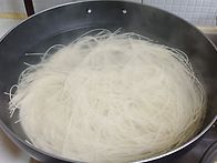 겨울철 점심 뜨끈하게 연어..