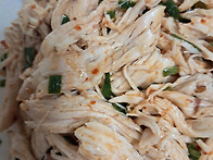 닭한마리. 칼국수 만들었어..