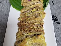 자매들 모여서 꿀맛으로 ..