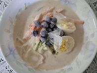 폭염에 시원한 냉콩국수