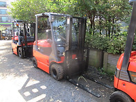 토요타 2톤 전동 지게차 ..