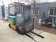 코마츠 전동지게차 2.5톤..