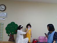 방문 간호사 선생님 오셨어..