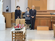 어버이날 맞이 카네이션과..