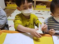 편지 봉투를 꾸며요 	..