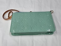 루이비통에나멜가방염색전..