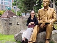 토우상 옆에서