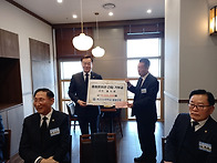 ＜동문회 1,000만원 기부..