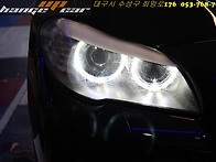 BMW 528I 헤드라이트 드라..