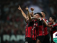 “서로 울면서 얘기했어요..