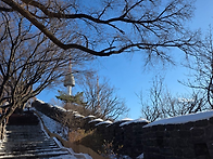 첫눈온다음날 남산