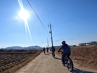 25 / 11 - 28 (금) /..