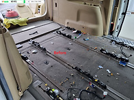 주차중 온수 파이프 터짐 ..