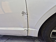 쏘나타 문짝.헨다 작업사진..