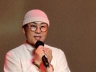 수요 인사.