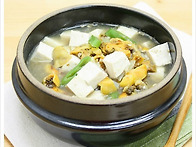 미더덕 된장찌개는..
