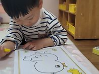 4월 25일 - 밖으..