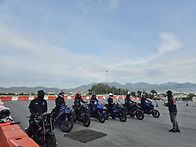 10월 피네스아카데..