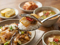 신김치 씻어서 이렇게 볶으..