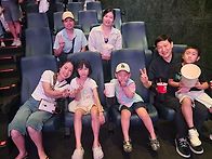 킹오브킹스 영화관람