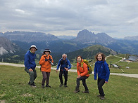 Dolomites, Alta vi..