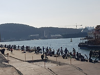 감천 동방파제 평일 구름같..