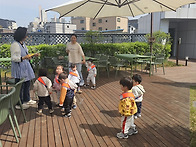 도서관 나들이 다녀왔어요..