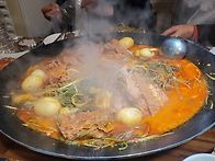 정관왕감자탕 고기..