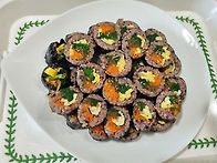 흑미채소김밥