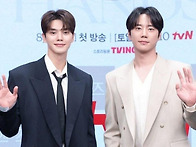 송강 전역 복귀작..