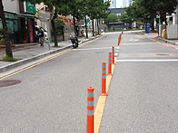 중앙분리 차단봉 철거해 ..
