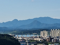 여주시에서 본 용문산과 ..