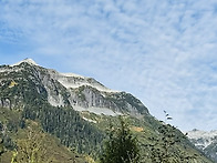 10월 3일: Mount Bre..