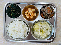 8월24일 월요일 식단입니다