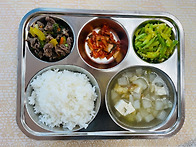 8월6일 목요일 식단입니다