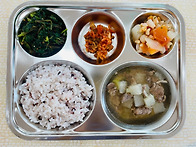 8월10일 월요일 식단입니다