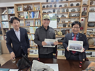 유영창 시조문학상 장학금..