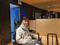 신비로운 공연을 ..