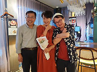 광화문 우아지경에서의 모..