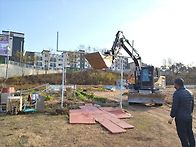 아이들 놀이터 철거