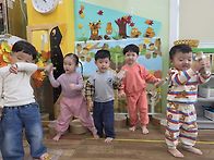 다람쥐와 도토리 ӽ..