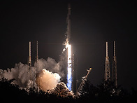 새로운 Falcon 9 부스터가..